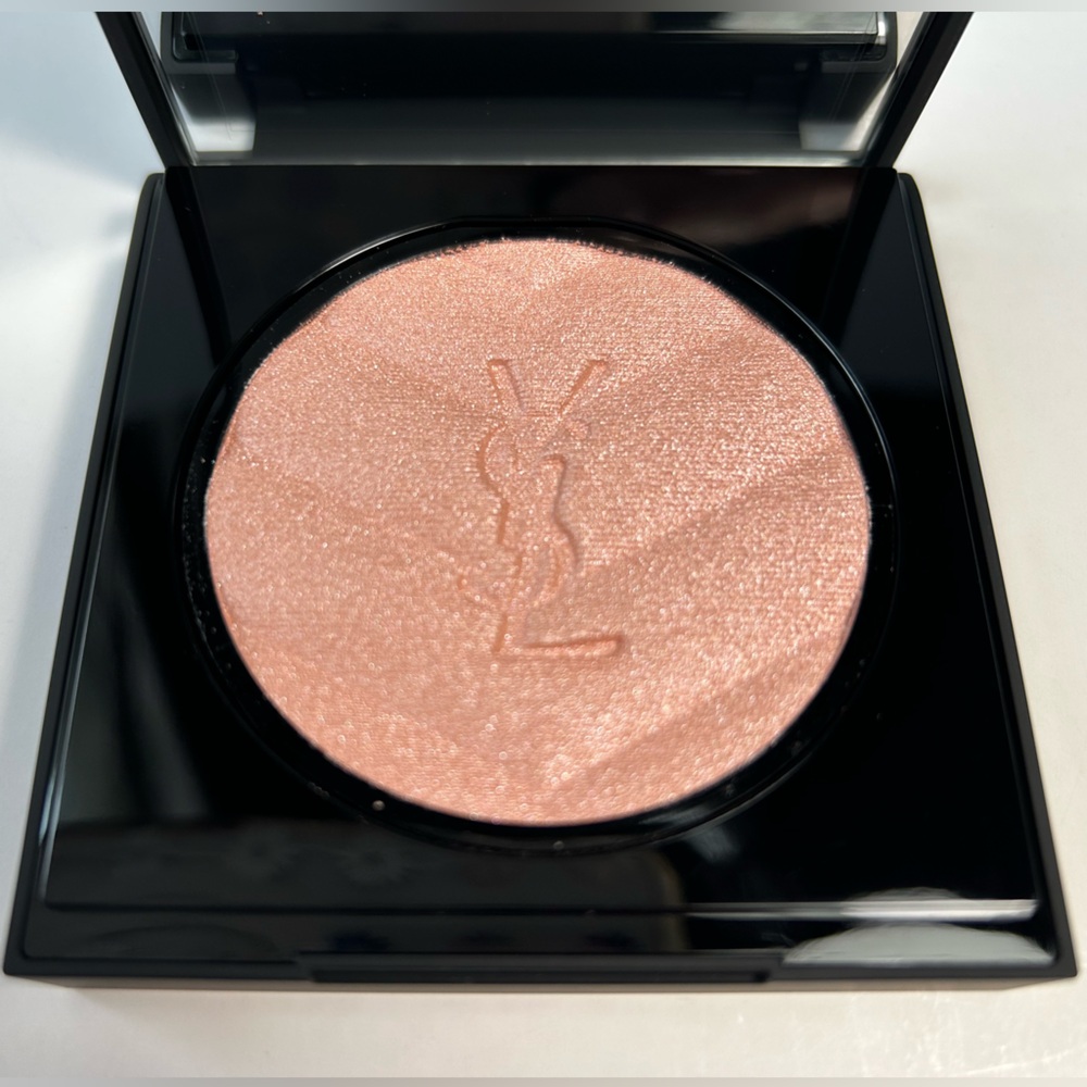 NWT🌷YSL Hyper Luminize Highlighter in “03 Rosy Sand” - Picture 3 of 5